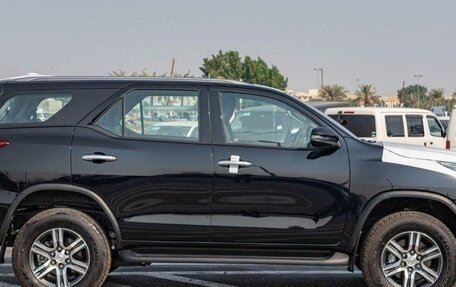 Toyota Fortuner II, 2026 год, 4 899 000 рублей, 6 фотография