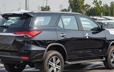 Toyota Fortuner II, 2026 год, 4 899 000 рублей, 7 фотография