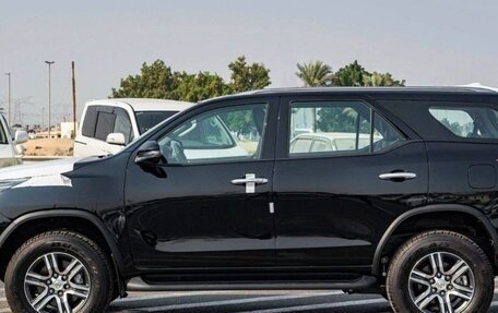 Toyota Fortuner II, 2026 год, 4 899 000 рублей, 8 фотография