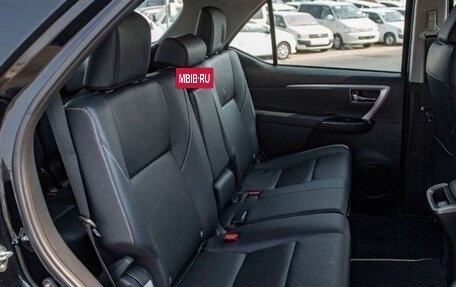 Toyota Fortuner II, 2026 год, 4 899 000 рублей, 17 фотография