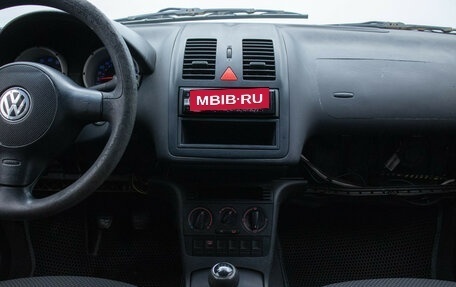 Volkswagen Polo III рестайлинг, 2000 год, 220 000 рублей, 14 фотография