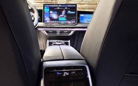 Volkswagen Tiguan, 2025 год, 5 050 000 рублей, 13 фотография