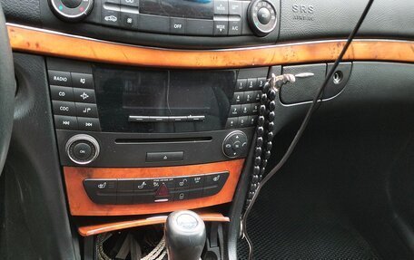 Mercedes-Benz E-Класс, 2007 год, 950 000 рублей, 18 фотография