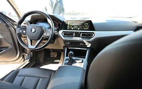 BMW 3 серия, 2019 год, 2 950 000 рублей, 5 фотография