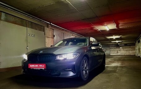 BMW 3 серия, 2019 год, 2 950 000 рублей, 19 фотография