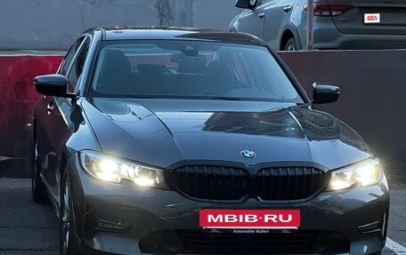 BMW 3 серия, 2019 год, 2 950 000 рублей, 20 фотография