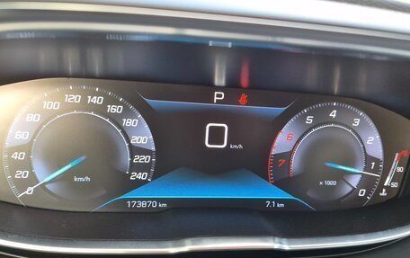 Peugeot 5008 II, 2019 год, 2 100 000 рублей, 11 фотография