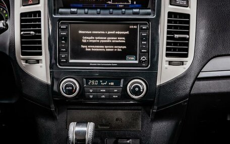 Mitsubishi Pajero IV, 2011 год, 1 860 000 рублей, 14 фотография