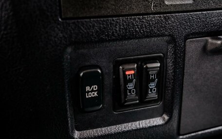 Mitsubishi Pajero IV, 2011 год, 1 860 000 рублей, 16 фотография