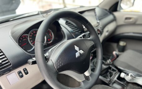 Mitsubishi L200 IV рестайлинг, 2010 год, 1 330 000 рублей, 9 фотография