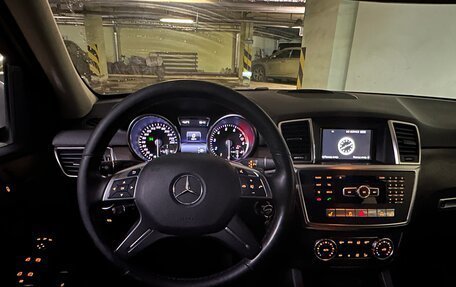 Mercedes-Benz M-Класс, 2014 год, 2 850 000 рублей, 24 фотография