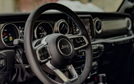 Jeep Wrangler, 2023 год, 6 500 000 рублей, 12 фотография