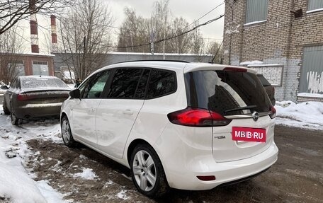 Opel Zafira C рестайлинг, 2014 год, 1 230 000 рублей, 4 фотография