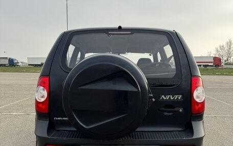 Chevrolet Niva I рестайлинг, 2013 год, 490 000 рублей, 8 фотография