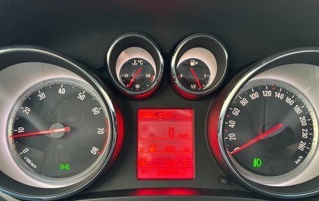 Opel Zafira C рестайлинг, 2014 год, 1 230 000 рублей, 13 фотография