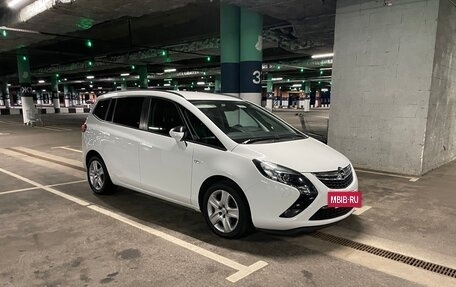 Opel Zafira C рестайлинг, 2014 год, 1 230 000 рублей, 8 фотография