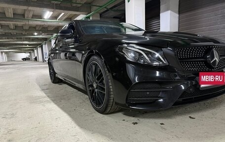 Mercedes-Benz E-Класс, 2019 год, 3 450 000 рублей, 2 фотография