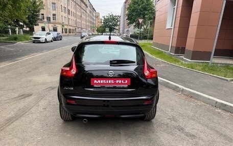 Nissan Juke II, 2011 год, 1 220 000 рублей, 2 фотография