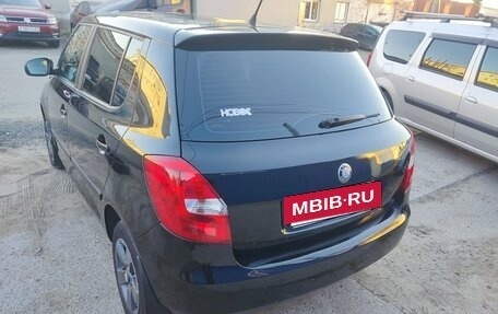 Skoda Fabia II, 2010 год, 610 000 рублей, 2 фотография