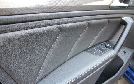 Volkswagen Tiguan II, 2018 год, 3 050 000 рублей, 11 фотография