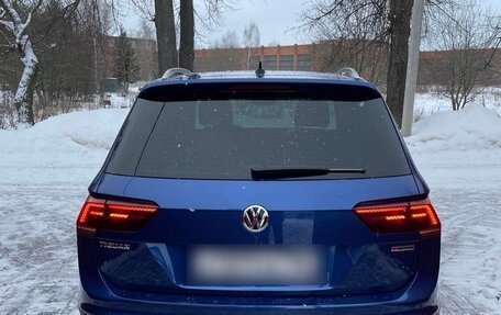 Volkswagen Tiguan II, 2018 год, 3 050 000 рублей, 4 фотография