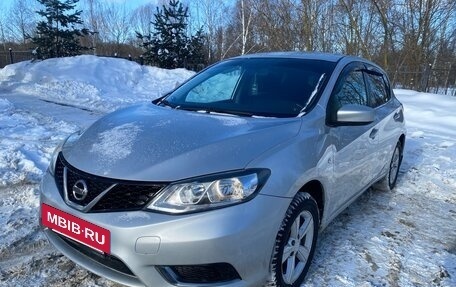 Nissan Tiida, 2015 год, 830 000 рублей, 3 фотография