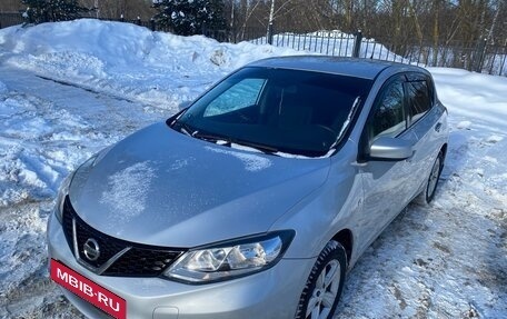 Nissan Tiida, 2015 год, 830 000 рублей, 4 фотография