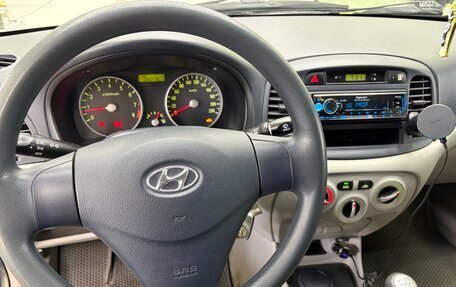 Hyundai Verna II, 2007 год, 630 000 рублей, 9 фотография