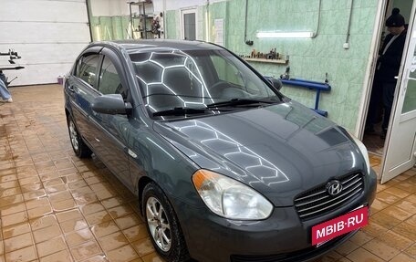 Hyundai Verna II, 2007 год, 630 000 рублей, 3 фотография