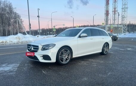 Mercedes-Benz E-Класс, 2018 год, 2 350 000 рублей, 1 фотография