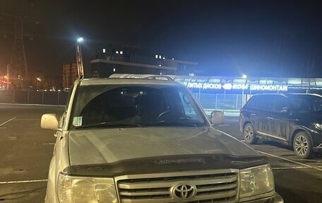 Toyota Land Cruiser 100 рестайлинг 2, 2006 год, 1 300 000 рублей, 7 фотография