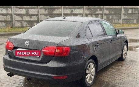 Volkswagen Jetta VI, 2013 год, 850 000 рублей, 4 фотография