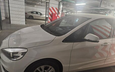 BMW 2 серия Active Tourer F45, 2017 год, 1 600 000 рублей, 5 фотография