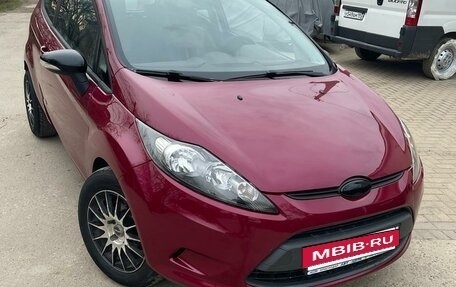 Ford Fiesta, 2009 год, 690 000 рублей, 3 фотография
