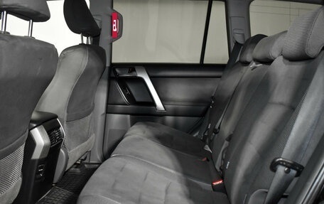 Toyota Land Cruiser Prado 150 рестайлинг 2, 2012 год, 2 490 000 рублей, 12 фотография