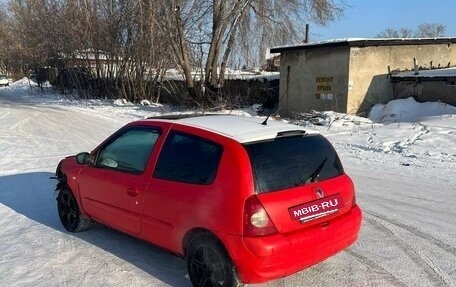 Renault Clio III, 2001 год, 132 000 рублей, 2 фотография