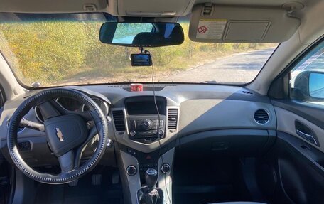 Chevrolet Cruze II, 2009 год, 400 000 рублей, 5 фотография