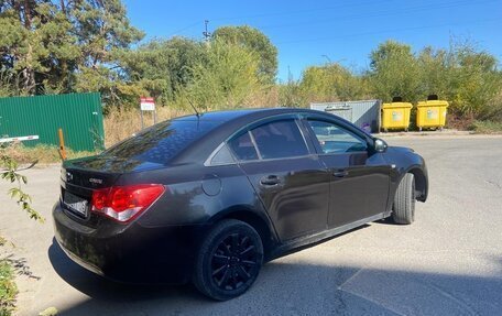 Chevrolet Cruze II, 2009 год, 400 000 рублей, 3 фотография