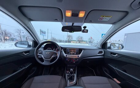 Hyundai Solaris II рестайлинг, 2018 год, 1 200 000 рублей, 6 фотография