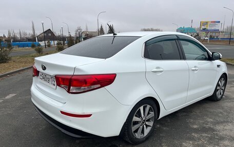 KIA Rio III рестайлинг, 2015 год, 1 000 000 рублей, 7 фотография