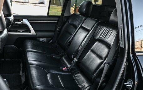 Toyota Land Cruiser 200, 2014 год, 3 999 000 рублей, 9 фотография