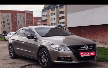 Volkswagen Passat CC I рестайлинг, 2010 год, 1 100 000 рублей, 20 фотография