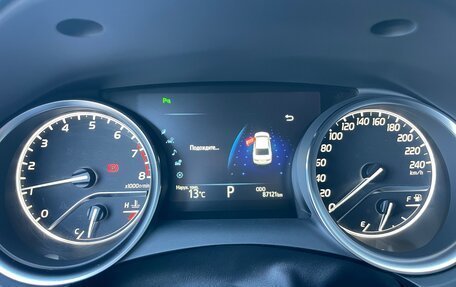 Toyota Camry, 2018 год, 3 190 000 рублей, 14 фотография