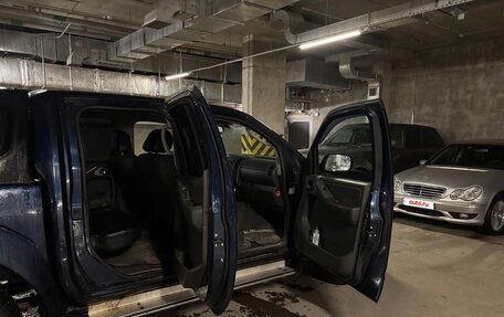 Nissan Navara (Frontier), 2007 год, 1 400 000 рублей, 9 фотография