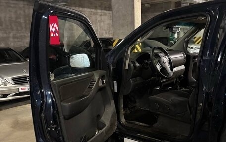 Nissan Navara (Frontier), 2007 год, 1 400 000 рублей, 11 фотография