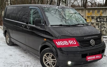 Volkswagen Transporter T5 рестайлинг, 2005 год, 1 050 000 рублей, 2 фотография