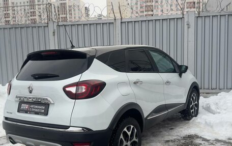 Renault Kaptur I рестайлинг, 2016 год, 1 150 000 рублей, 8 фотография
