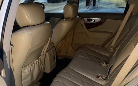 Infiniti FX II, 2011 год, 2 450 000 рублей, 13 фотография