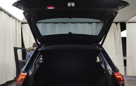 Volkswagen Tiguan II, 2022 год, 4 200 000 рублей, 19 фотография