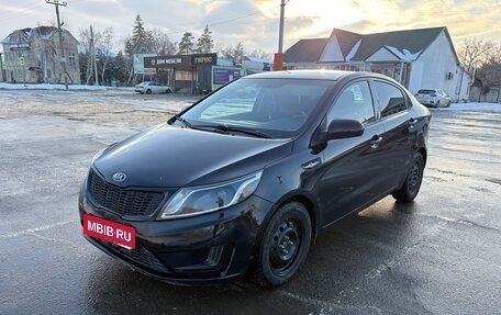 KIA Rio III рестайлинг, 2014 год, 800 000 рублей, 3 фотография